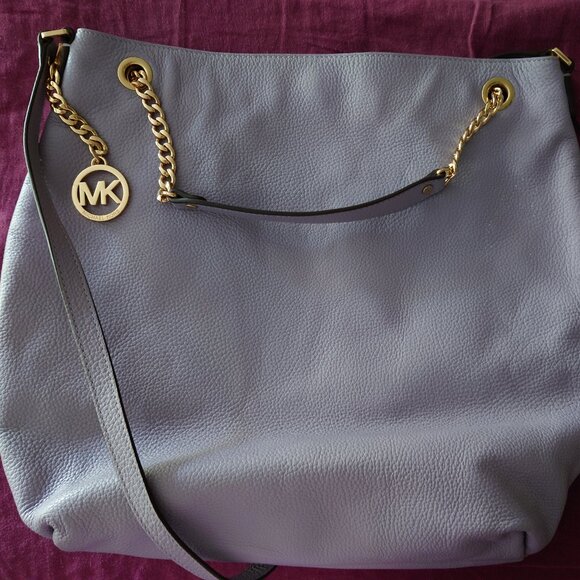 Michael Kors Lilac Jet Set Bag - Picture 3 of 16